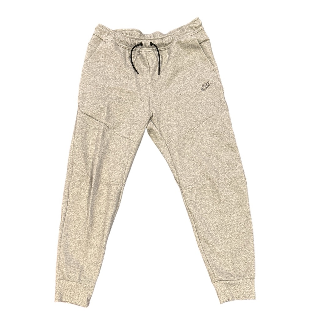 Nike Men’s Size XL Slim Fit Taper Leg Gray Joggers NWT